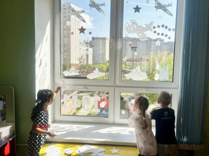 Детские сады участвуют в акции “Окна Победы” Детские сады участвуют в акции “Окна Победы”