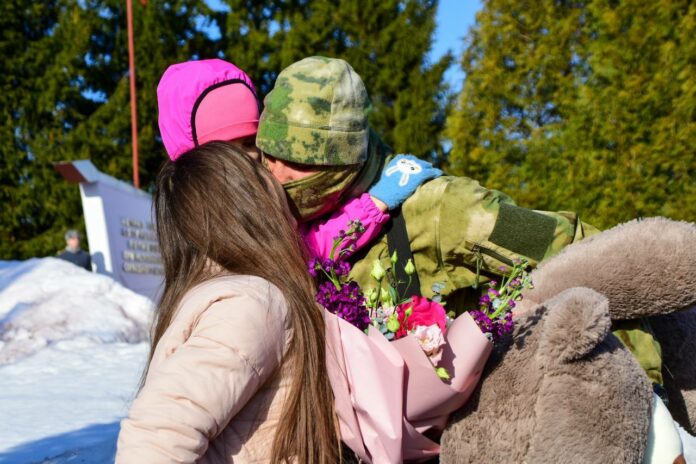 Тепло встретили подольчане бойцов ОМОН «Пересвет» и «Русич» из служебной командировки в зону СВО