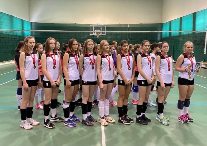 Юные подольчанки стали бронзовыми призерами областного первенства 27 февраля Юные подольчанки стали бронзовыми призерами областного первенства 27 февраля