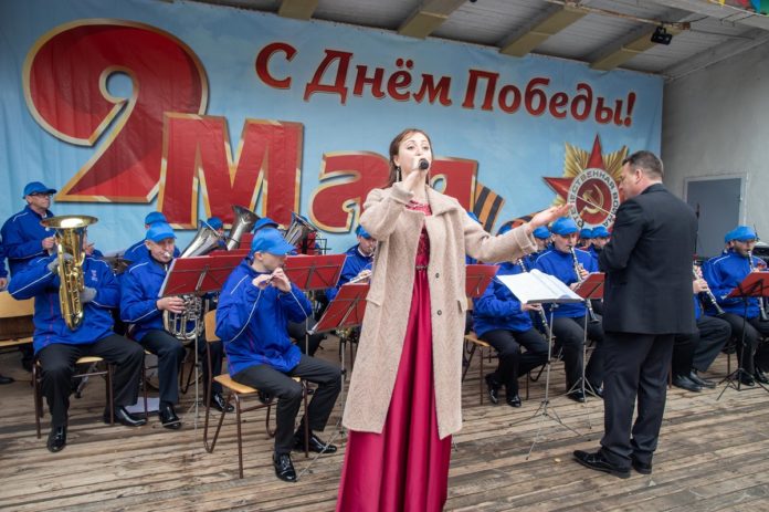 В парках Большого Подольска в День Победы прошли народные гуляния