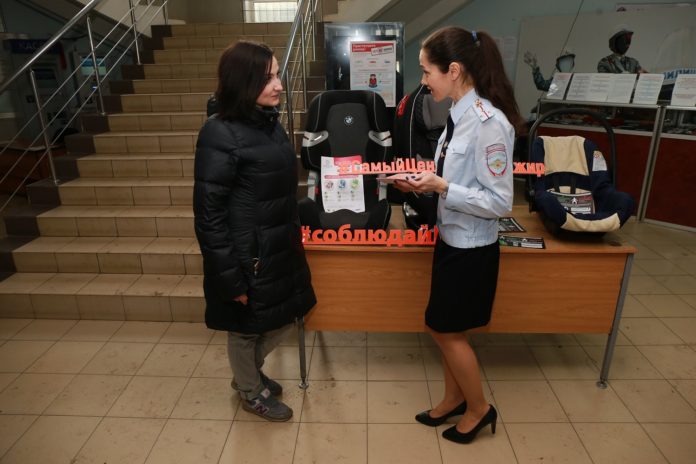 Автоинспекторы муниципалитета реализуют социальный проект по безопасности дорожного движения