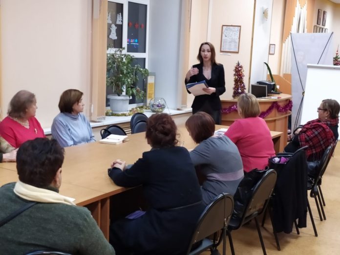 Сотрудники Центра занятости Подольска рассказали о получении профильных госуслуг Сотрудники Центра занятости Подольска рассказали о получении профильных госуслуг