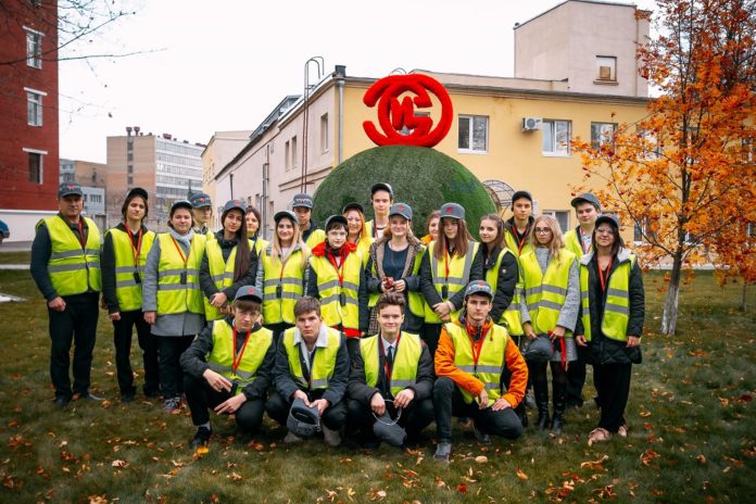 «ЗиО-Подольск» посетили Подольские школьники