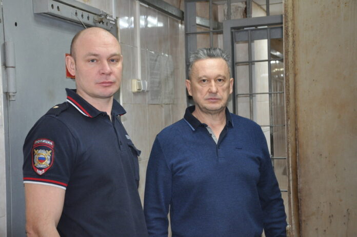 Председатель Общественного совета при УМВД России по г.о. Подольск посетил изолятор временного содержания Председатель Общественного совета при УМВД России по г.о. Подольск посетил изолятор временного содержания