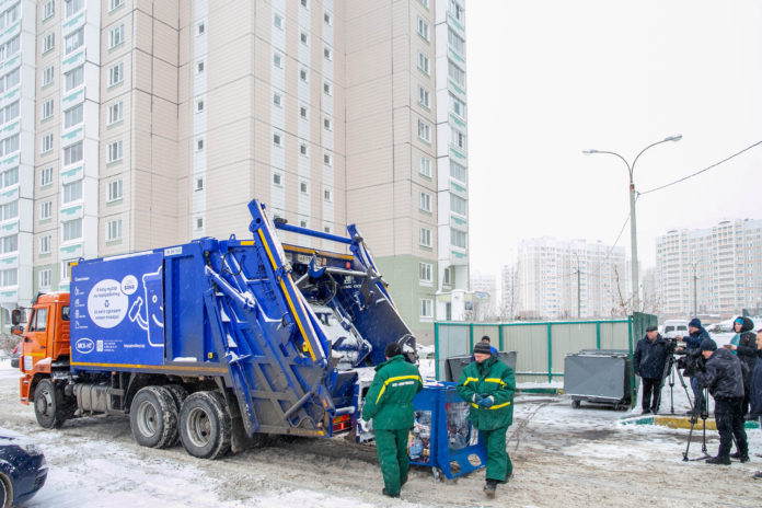 В Подольске установили более 500 новых контейнеров для мусора В Подольске установили более 500 новых контейнеров для мусора