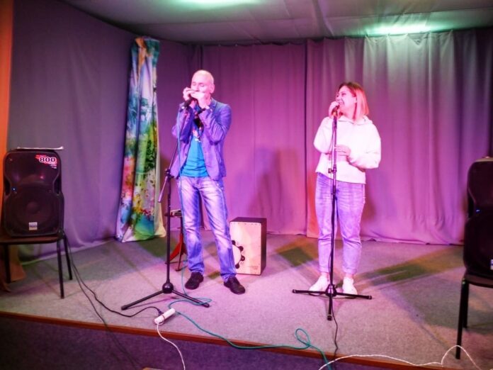 В климовской библиотеке № 26 выступила студия этнической перкуссии MAQSUM