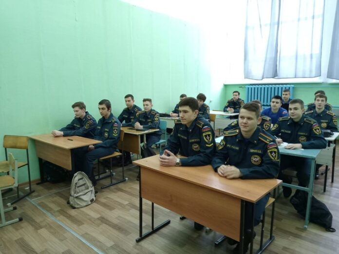 Лекции о “Профилактике деструктивного поведения. Об алгоритме принятия решения” начались в колледже Московия (СП... Лекции о “Профилактике деструктивного поведения. Об алгоритме принятия решения” начались в колледже Московия (СП...