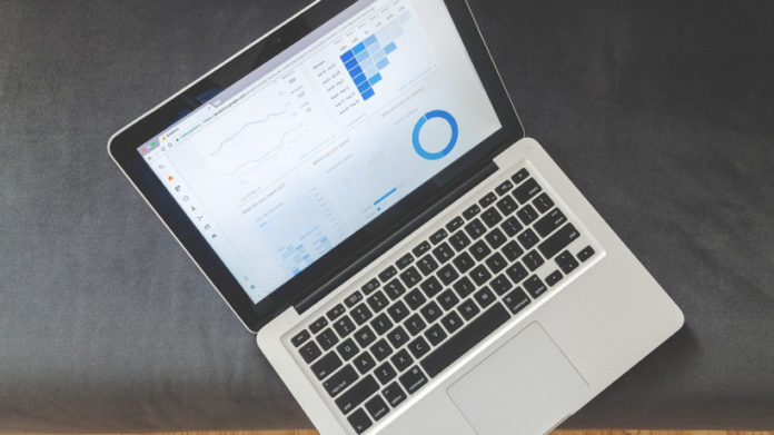 Информация для подольчан: более 100 тысяч пожилых жителей региона используют онлайн-сервисы для контроля ЖКУ