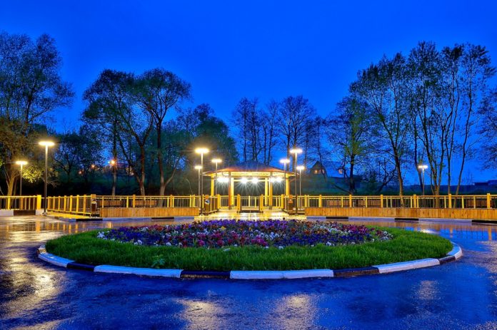 Благоустройство родниковой зоны в деревне Валищево завершено