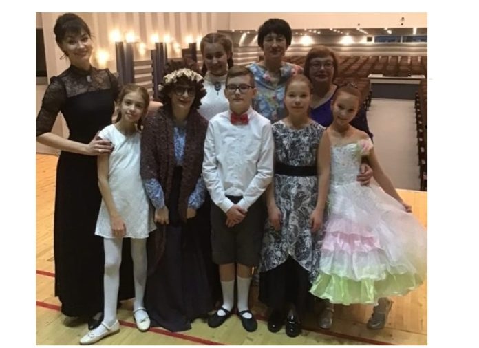 Второй концерт-лекторий «Мусоргский для детей» прошел во Дворце культуры «Октябрь» Второй концерт-лекторий «Мусоргский для детей» прошел во Дворце культуры «Октябрь»