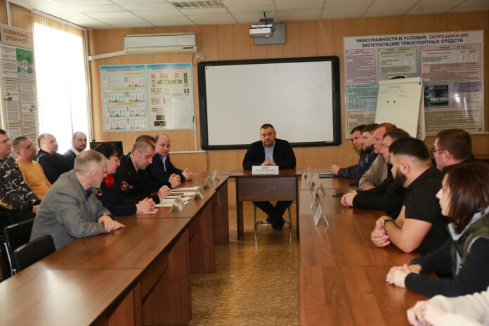Сотрудники Госавтоинспекции Московской области организовали встречу с представителями пассажирских автотранспортных предприятий городского округа Подольск Сотрудники Госавтоинспекции Московской области организовали встречу с представителями пассажирских автотранспортных предприятий городского округа Подольск