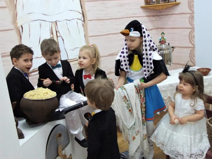 В детском саду № 57 состоялось театрализованное представление