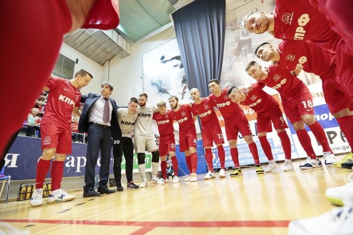 В «Юности» кипели мини-футбольные страсти