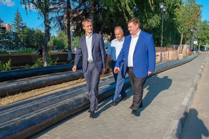 Работы по благоустройству в микрорайоне Климовск проконтролировал глава округа Николай Пестов Работы по благоустройству в микрорайоне Климовск проконтролировал глава округа Николай Пестов