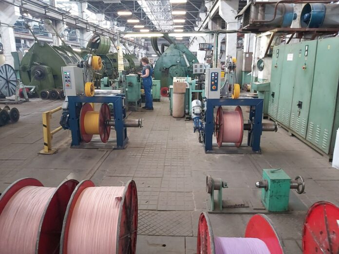 «Подольсккабель» повышает производительность труда «Подольсккабель» повышает производительность труда