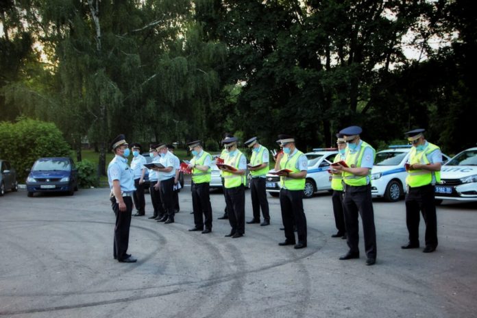 Общественники приняли участие в проведении совместного инструктажа нарядов полиции УМВД России по Городскому округу...