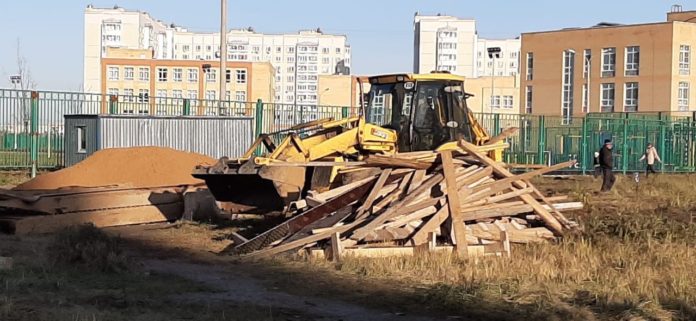 В Кузнечиках идет подготовка к строительству новой школы В Кузнечиках идет подготовка к строительству новой школы