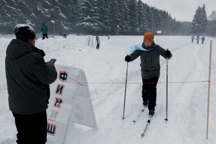 В лесопарке “Ёлочки” прошел спортивный праздник “Семейная лыжня-2021” В лесопарке “Ёлочки” прошел спортивный праздник “Семейная лыжня-2021”