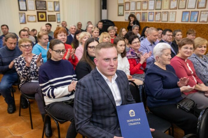 Работников МУП «Водоканал» г. Подольска наградили за добросовестный труд Работников МУП «Водоканал» г. Подольска наградили за добросовестный труд