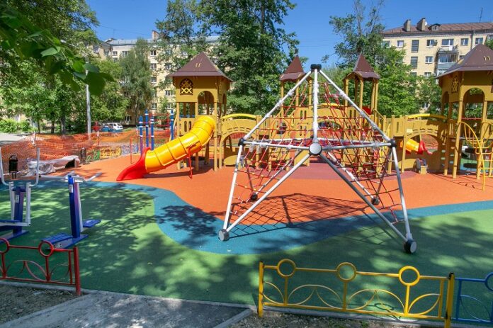 В следующем году в рамках госпрограммы Московской области в Большом Подольске установят 10 детских...