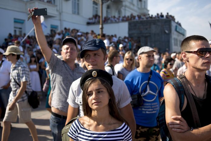 Воскресенье пройдет под Андреевским флагом 