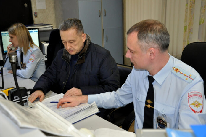 В Подольске председатель Общественного совета при УМВД посетил Дежурную часть В Подольске председатель Общественного совета при УМВД посетил Дежурную часть