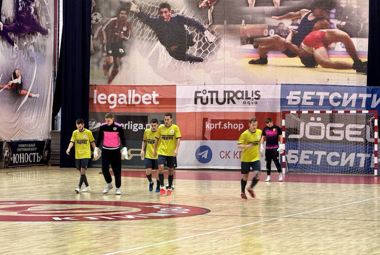 За победу в чемпионате Подольска по футзалу борются самые сильные местные команды