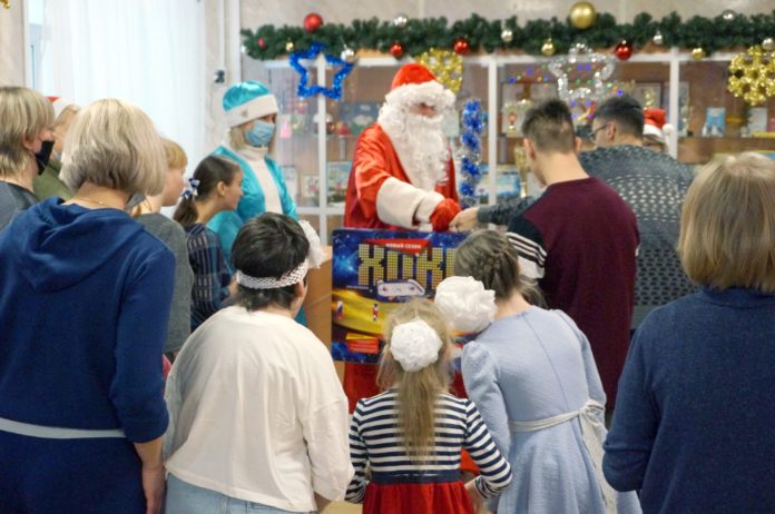 В Большом Подольске прошла акция «Новогодний марафон добра» В Большом Подольске прошла акция «Новогодний марафон добра»