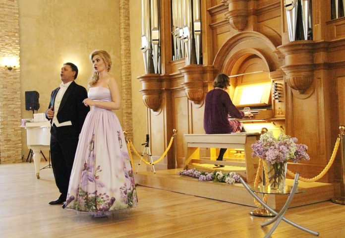 Провели фестиваль и получили поздравление