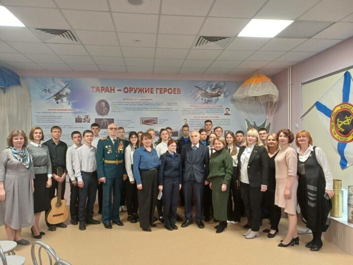 В подольской школе № 32 открылся музей истории воздушных таранов