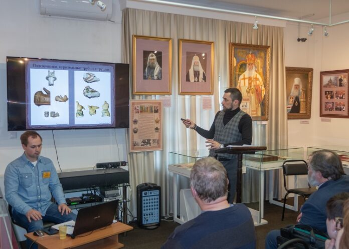 Музей-заповедник «Подолье» продлевает работу уникальной выставки «Археология старого города» до 15 сентября