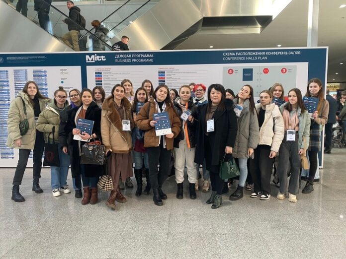 Студенты Подольска приняли участие в Международной туристической выставке MITT – 2022 Студенты Подольска приняли участие в Международной туристической выставке MITT – 2022