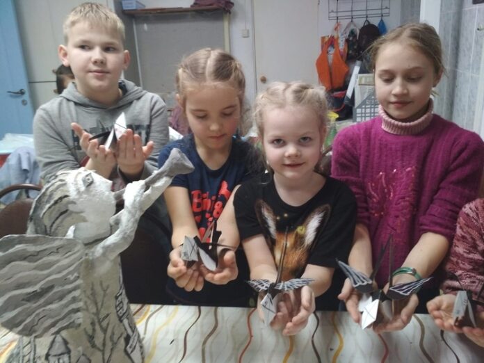 Акция «Блокадная ласточка» проходит в подольском Дворце молодежи