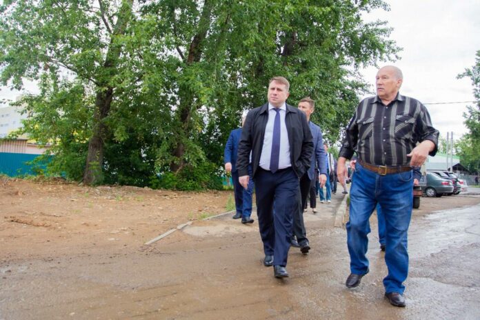 Глава Большого Подольска посетил Добрятино по вопросу неравнодушного жителя