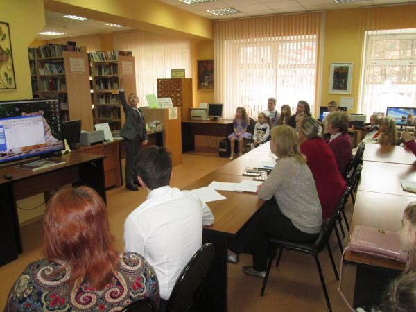 Около 30 юных чтецов из Подольска участвуют в конкурсе «Весь мир – театр» Около 30 юных чтецов из Подольска участвуют в конкурсе «Весь мир – театр»