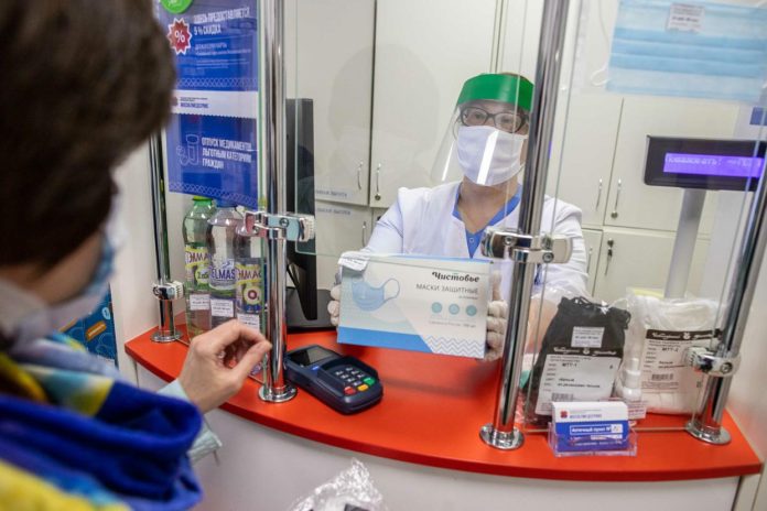 Жители Подольска в возрасте 65 лет и старше смогут приобрести медицинские маски по льготным... Жители Подольска в возрасте 65 лет и старше смогут приобрести медицинские маски по льготным...