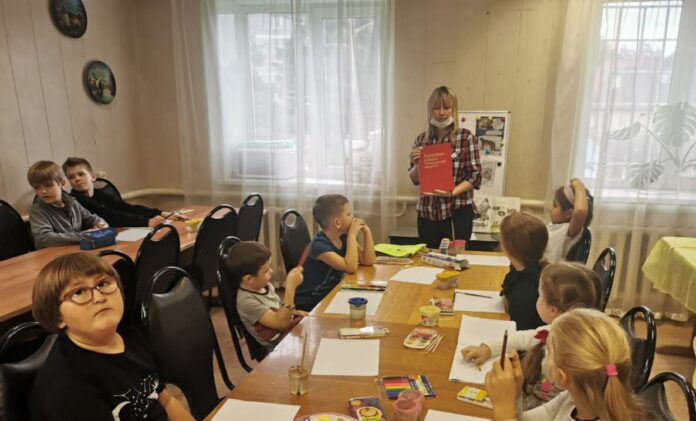 Экоурок “День снежного барса” прошёл в библиотеке №24 Экоурок “День снежного барса” прошёл в библиотеке №24