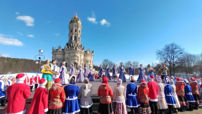 В Дубровицах прошла Танцевальная эстафета Подмосковья #Россия_мы