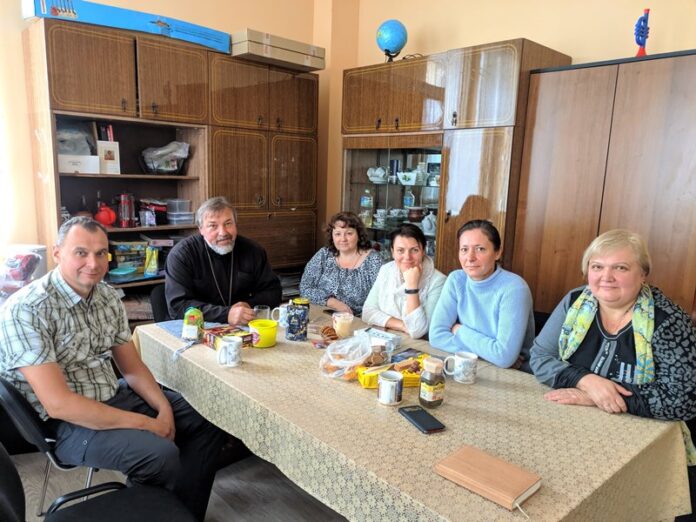 Организацию учебного процесса воскресной школы при храме Иоанна Богослова обсудили в ходе педагогического совета Организацию учебного процесса воскресной школы при храме Иоанна Богослова обсудили в ходе педагогического совета