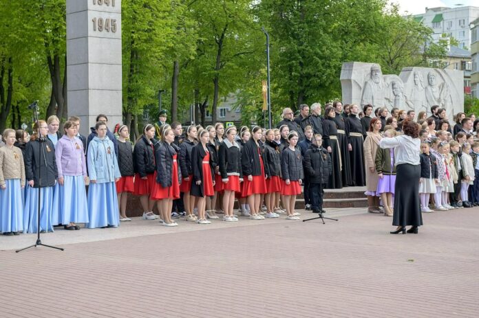Площадь Славы — особое место для каждого подольчанина Площадь Славы — особое место для каждого подольчанина