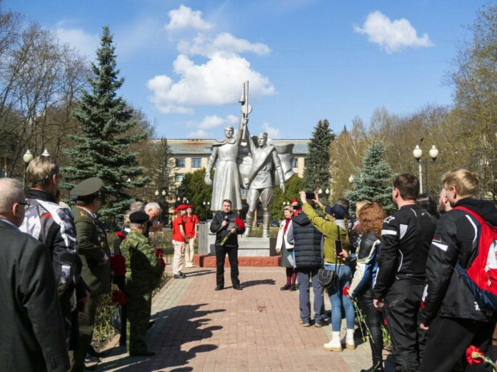 Мотопробег в честь 77-летия Великой Победы состоялся в Подольске Мотопробег в честь 77-летия Великой Победы состоялся в Подольске