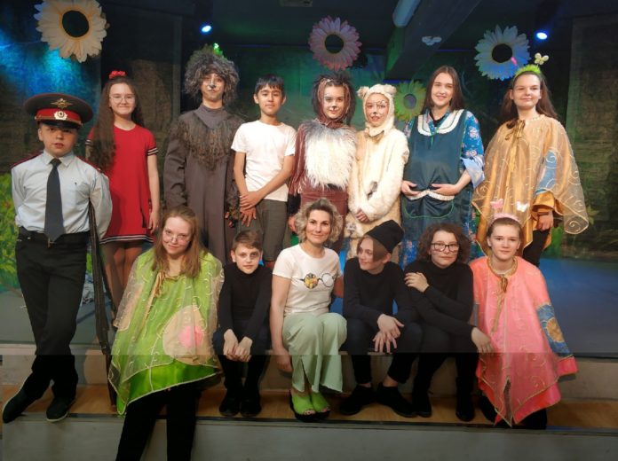 В Доме культуры им. Лепсе состоялся спектакль «Верные друзья» В Доме культуры им. Лепсе состоялся спектакль «Верные друзья»