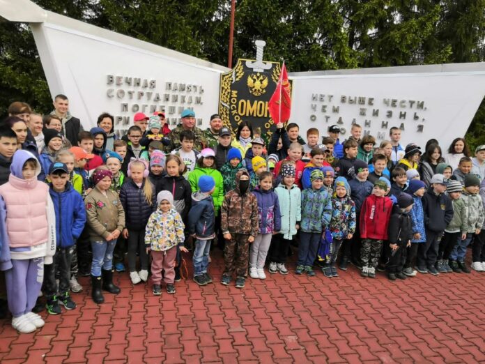 Юные десантники приняли участие в полевом выходе Юные десантники приняли участие в полевом выходе