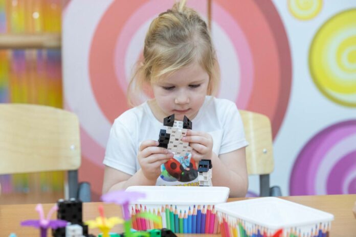 Юные жители Подольска могут научиться создавать мультфильмы, конструировать и программировать роботов Юные жители Подольска могут научиться создавать мультфильмы, конструировать и программировать роботов