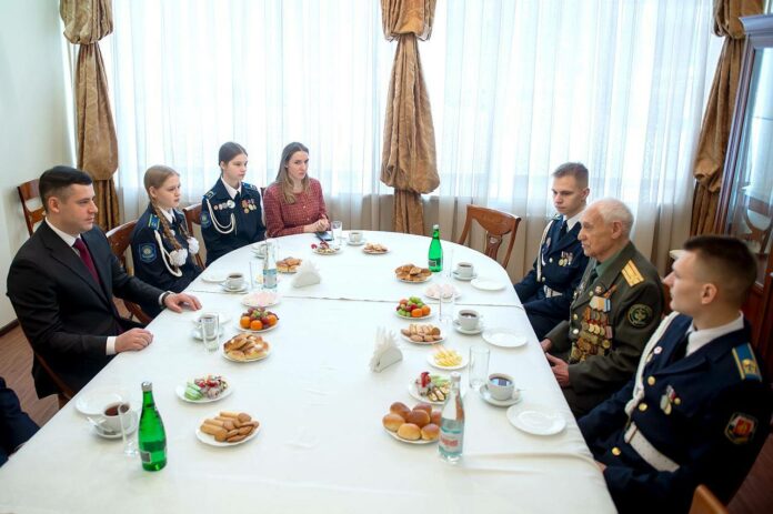 Моменты общения с ветеранами Великой Отечественной войны бесценны!