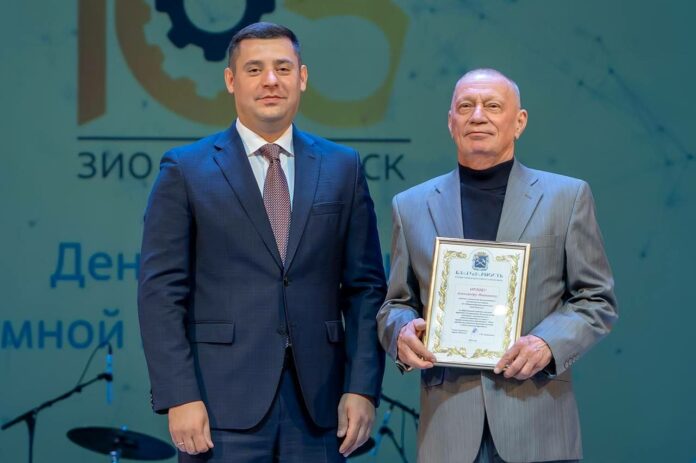 Лучших работников «ЗиО-Подольск» наградили в честь праздника Лучших работников «ЗиО-Подольск» наградили в честь праздника