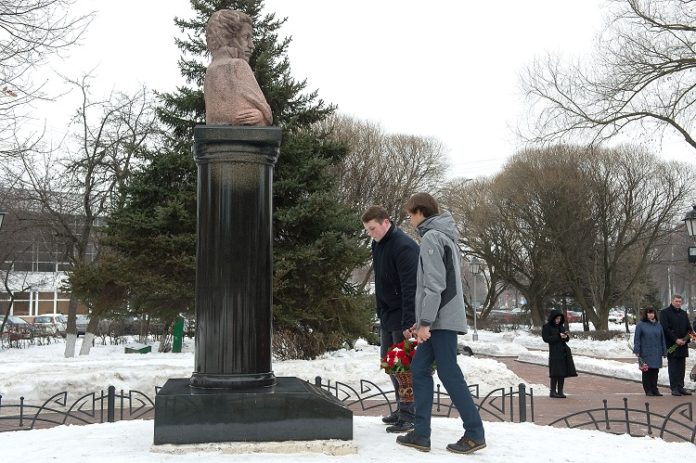 Муниципальное Радио Подольска открывает новую литературную программу Муниципальное Радио Подольска открывает новую литературную программу