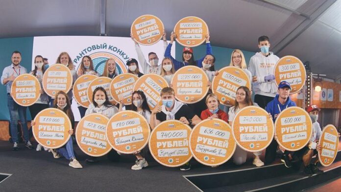 К сведению подольчан: состоялась церемония закрытия смены «Политика и сетевые лидеры»