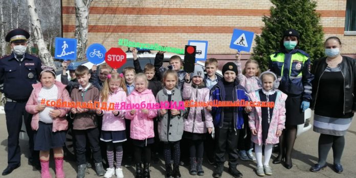 Акция «Навстречу безопасности» состоялась в Толбинской школе Акция «Навстречу безопасности» состоялась в Толбинской школе