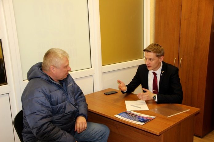 Член Общественного совета при УМВД России по Городскому округу Подольск Павел Красновид провел прием...